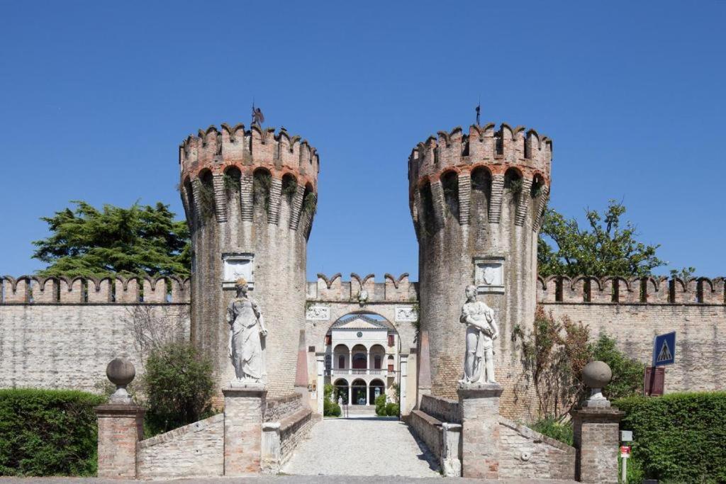 Marina'S Venice Garden Roncade Luaran gambar